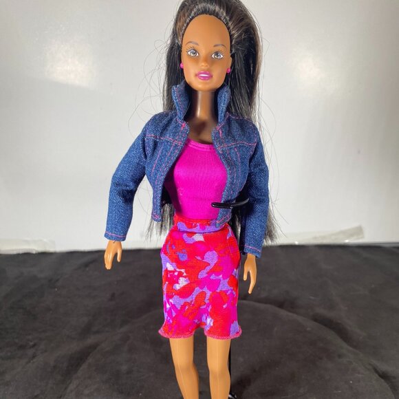 Teresa Barbie, Bilingual Teacher, Talking Teresa Barbie in English and Spanish, - Picture 4 of 10